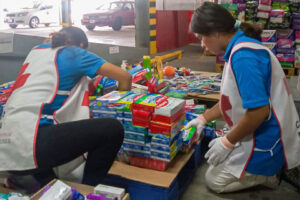 Donacion de necesidades basicas tras huracan Otis en Acapulco, Mexico | Fundacion NPH